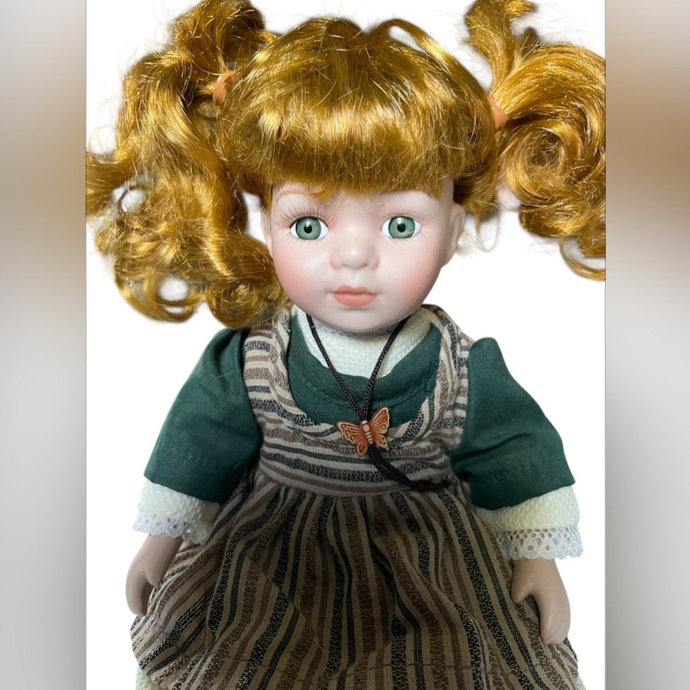 Vintage Imperfect Perfect Set of Two Sitting Brother & Sister Porcelain Dolls 8” - Picture 2 of 9
